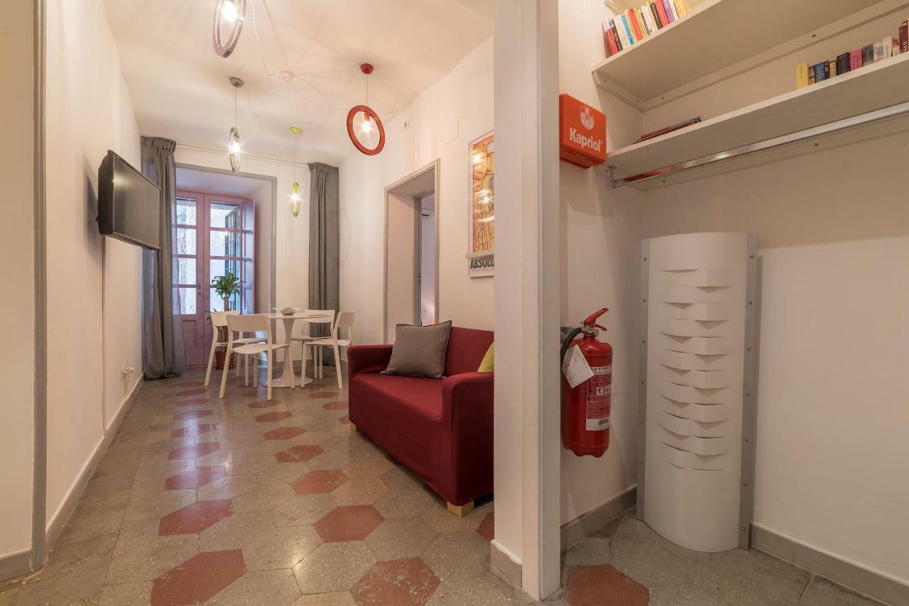 Colosseum Lovely Apartment ローマ エクステリア 写真