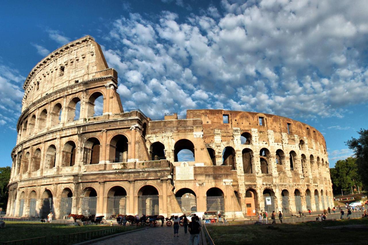 Colosseum Lovely Apartment ローマ エクステリア 写真